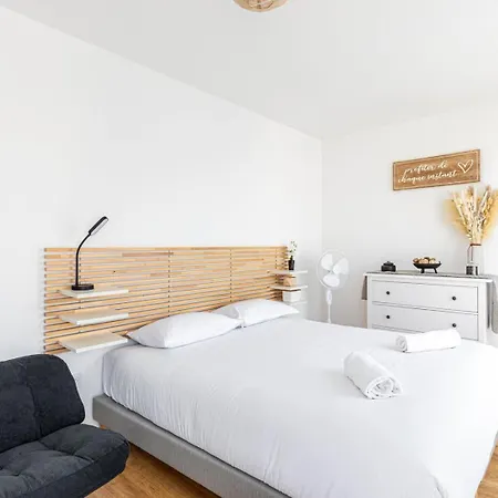 Apartment Guestready - Bright And Stylish Near Paris